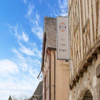 Hôtel Aux Vieux Remparts