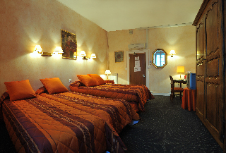 Room
 di INTER-HOTEL LES TILLEULS