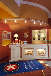 Lobby
 di INTER-HOTEL SAINT MARTIAL