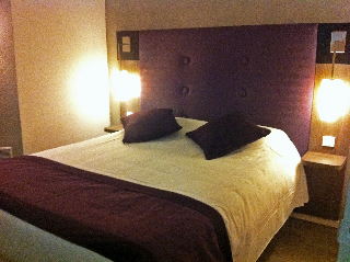 Room
 di INTER-HOTEL REIMS LA NEUVILLETTE