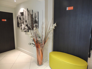 Lobby thumbnail 20