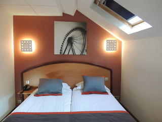 Room thumbnail 41
