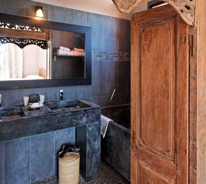 Room
 di DISINI HOTEL