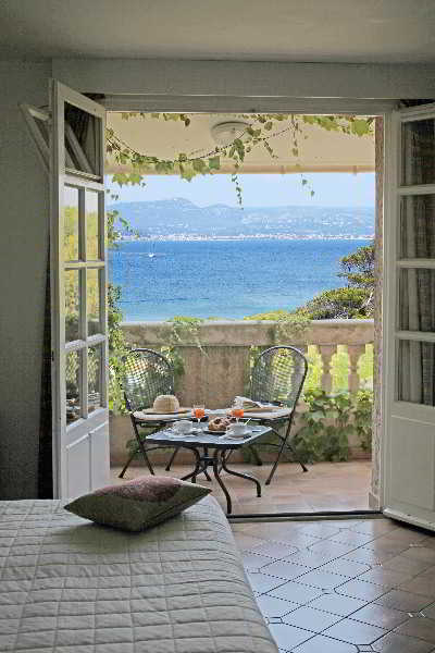Room
 di RELAIS DU SILENCE LE Canoubié