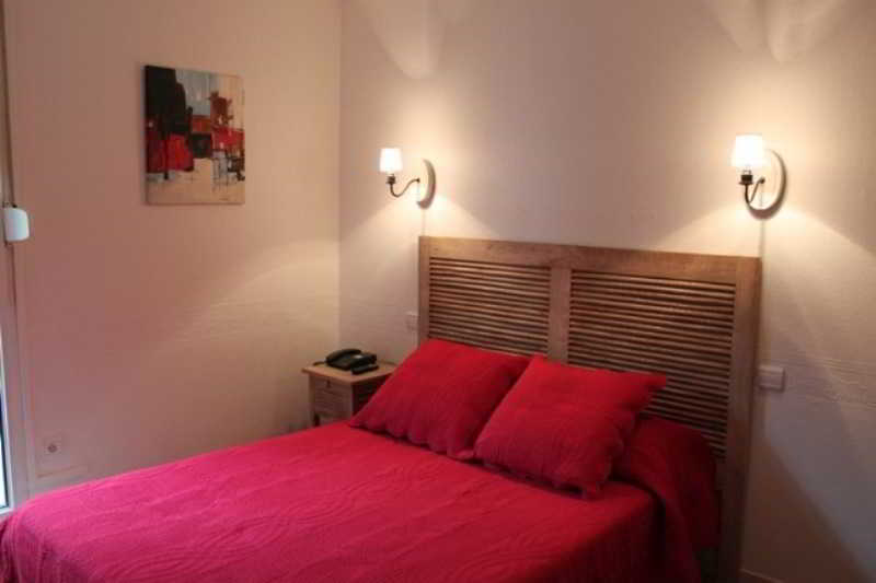 Room
 di INTER-HOTEL LE SAINT GEORGES