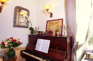 Lobby
 di INTER-HOTEL DU PARC