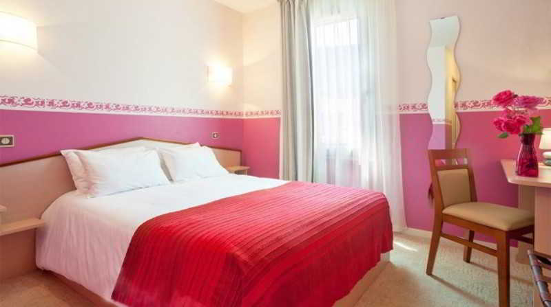 The Originals City, Hôtel Le Lion d'Or, Chinon, Chinon