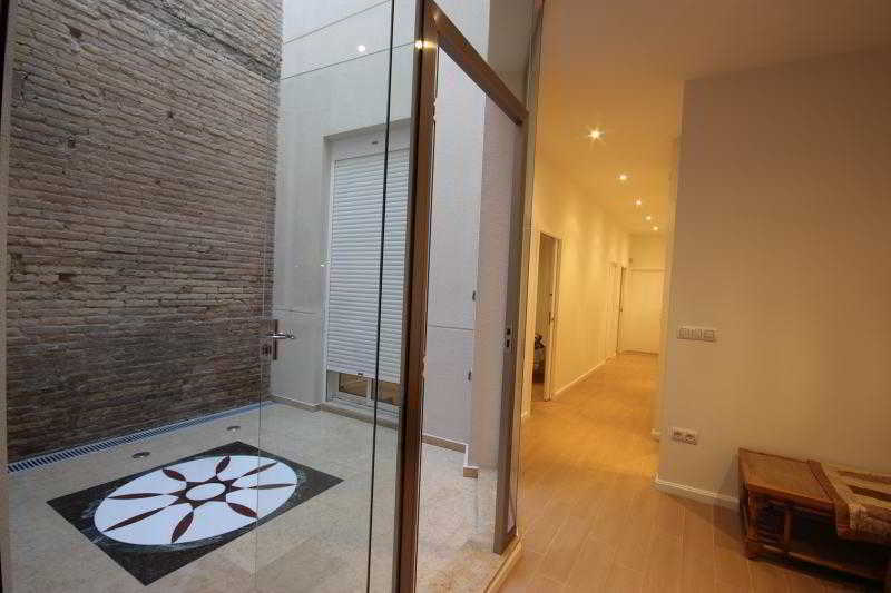 Lobby
 di LuxuryBoutique Valencia Beach