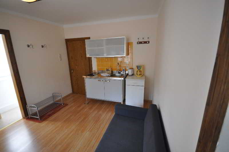 Room
 di Piller Haus