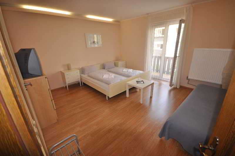 Room
 di Piller Haus