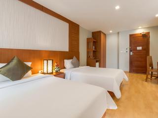 Room thumbnail 76