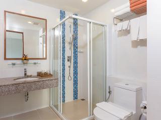 Room thumbnail 140