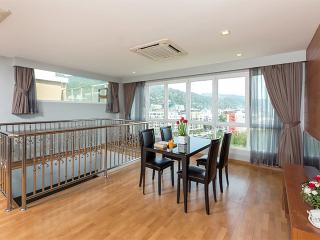 Room thumbnail 144