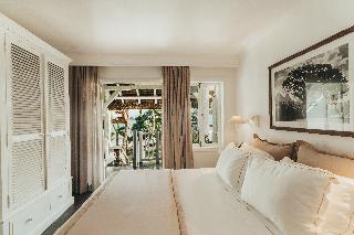 Room Room