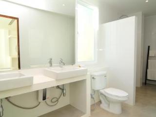 Room thumbnail 69