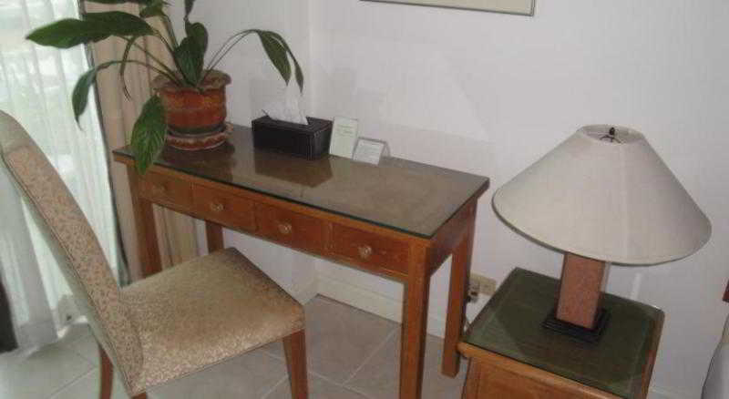 Room thumbnail 11