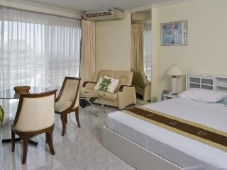 Room thumbnail 16