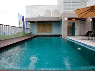 Pool thumbnail 17