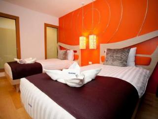 Room thumbnail 1