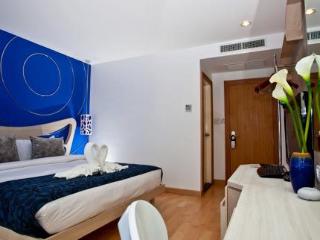 Room thumbnail 7