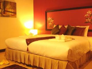 Room thumbnail 5