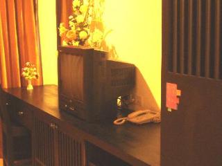 Room thumbnail 9