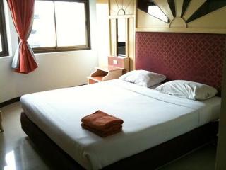 Room thumbnail 33