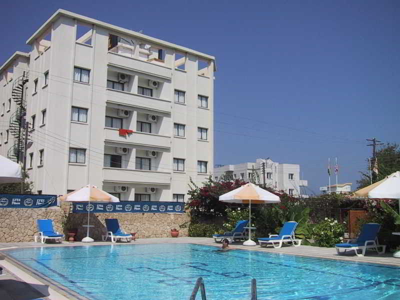 Pool
 di Kaan Hotel Apart 