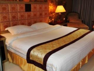 Room thumbnail 25