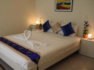 Room thumbnail 13