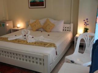 Room thumbnail 14