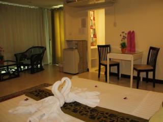 Room thumbnail 17