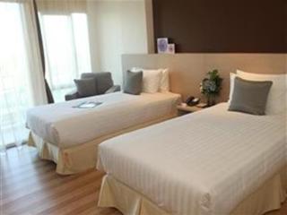 Room thumbnail 1