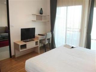 Room thumbnail 5