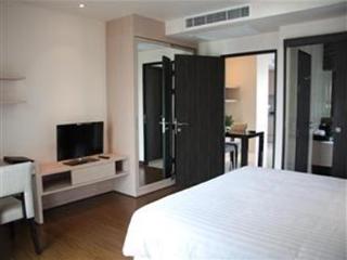 Room thumbnail 9