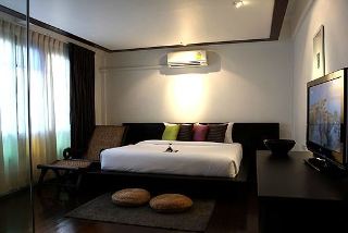 Room thumbnail 2