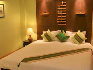 General view thumbnail 3