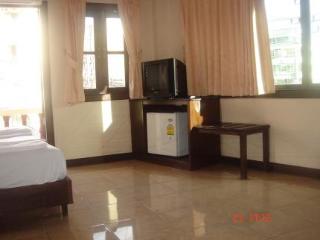 Room thumbnail 2