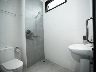 Room thumbnail 82