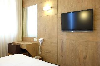 明古連酒店 Hotel Bencoolen (SG Clean Certified)