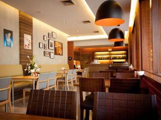 Restaurant thumbnail 26
