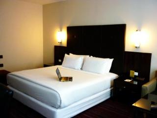 Room thumbnail 45
