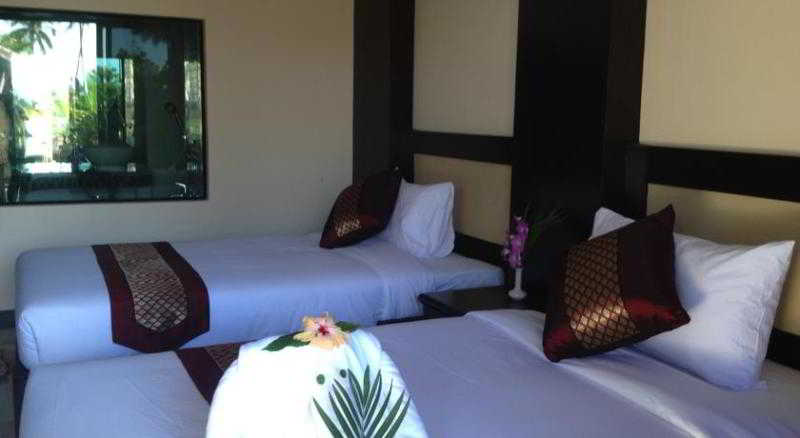 Room thumbnail 12
