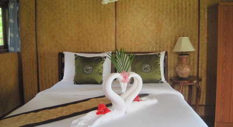 Room thumbnail 17