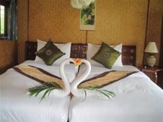 Room thumbnail 36