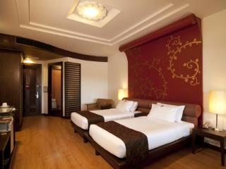 General view thumbnail 9