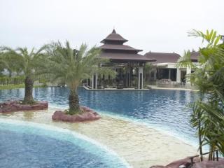 Pool thumbnail 32