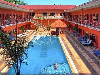 Pool
 di Beach Road Hotel