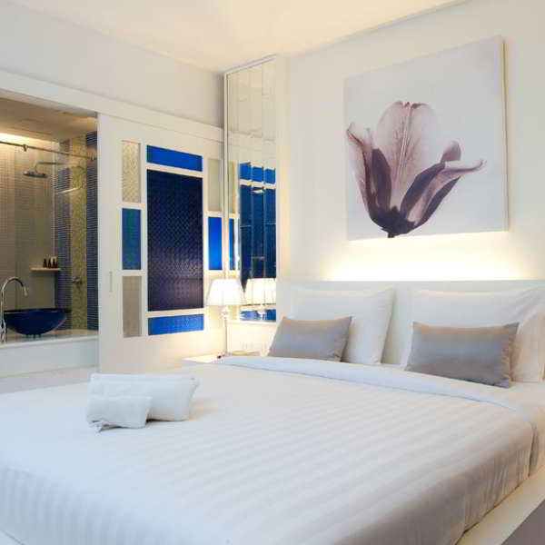 Room thumbnail 51