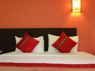 Room thumbnail 51